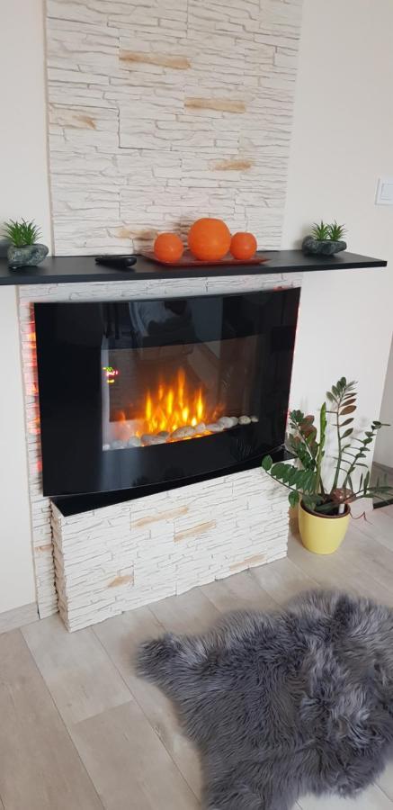 Rozsa Apartmanhaz Szeged Extérieur photo