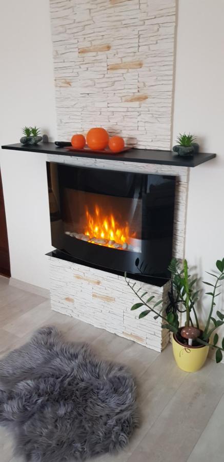 Rozsa Apartmanhaz Szeged Extérieur photo